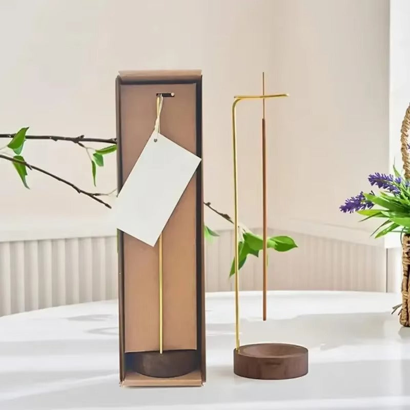 Brûleur d'encens à l'envers du bâton